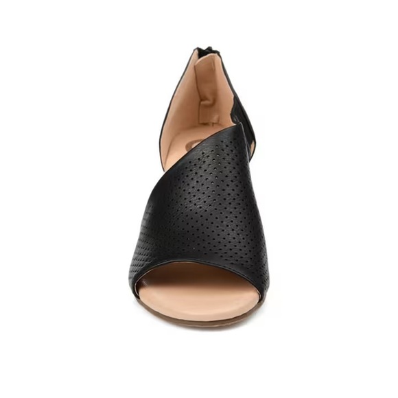 Journee Collection Aretha Wedges - Black - Picture 4 of 10